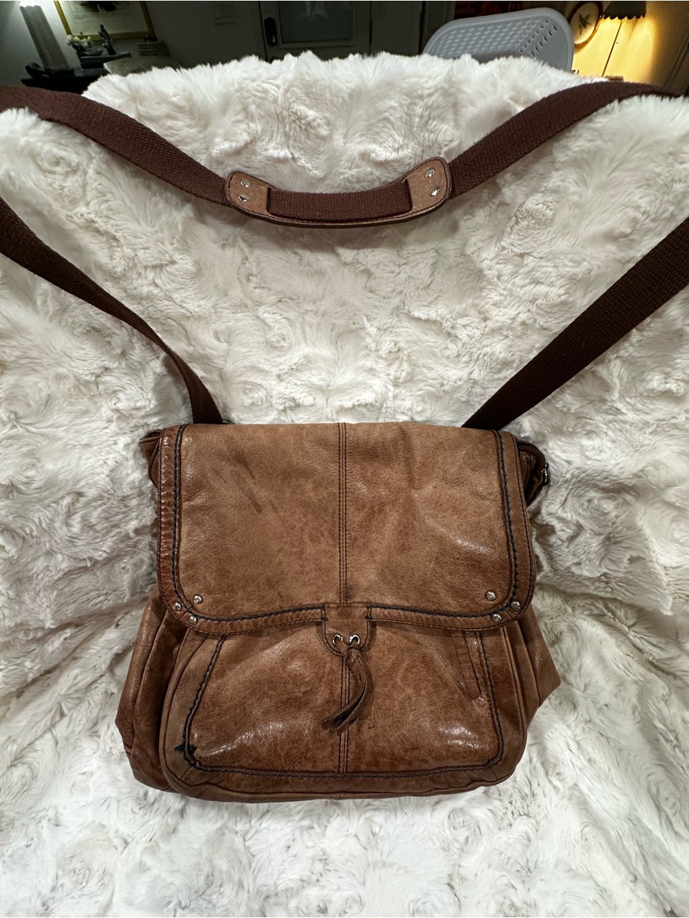The Sak Brown Leather Crossbody Shoulder Bag - Picture 2 of 13